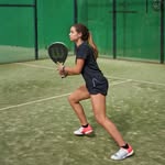 Laura Guillén - @lauraguillen.padel - Instagram