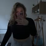 ⓁⒶⓊⓇⒶ - @laurahack42 - Instagram