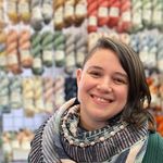 Laura | Hand Dyed Yarn - @adventuresinyarncraft - Instagram