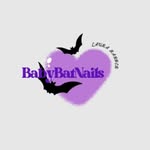 Laura Harder - @babybatnailslaura - Instagram