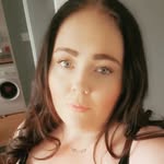 Laura Hare - @laurahare24 - Instagram