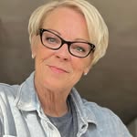 Laura Harshman - @19poppy66 - Instagram