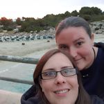 Laura Hawes - @laura.hawes.88 - Instagram
