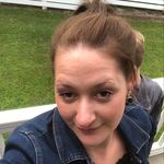 Laura Hawes - @laura.hawes.589 - Instagram