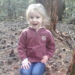 Laura Hawes - @laura.hawes.14 - Instagram