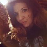 Laura Herrod - @beautifulchaos1488 - Instagram