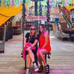 Laura Highton - @laurahighton1 - Instagram