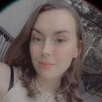 Laura Hightower - @lauralh1190 - Instagram