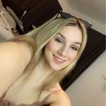 Laura Hanschitz - @hanschitzlaura - Instagram