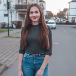 Laura Holler - @lauraholler.01 - Instagram