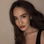 Laura - @laurahusarencu - Instagram