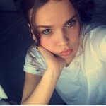 Laura Hussein - @laurahusseinnn_fanpage - Instagram