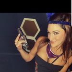Laura Hyde - @laurajanehyde22 - Instagram