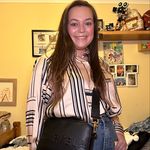 Laura Ireland - @atouchofmagicwith_laura - Instagram