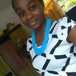 Laura_isaac - @isaac_laura00 - Instagram