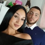 Laura Isaac - @laurayisaac_carmenyarabia - Instagram