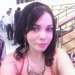 Laura Jacquez Rivas - @jacquezrivas - Instagram