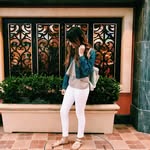 Laura Janis - @shoplaurajaniscloset - Instagram