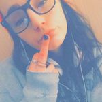 Laura Ketner - @pop_punk_papi - Instagram