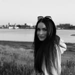 Laura - @lauraklopper - Instagram