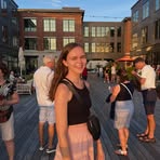 Laura Knecht - Facebook