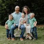 Laura Kneib - Facebook
