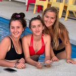 Laura Knipp - @p05fltime - Instagram