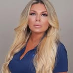 Laura Konz - Facebook