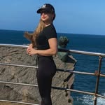 @laura_labrador_ - Instagram
