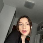 Laura Labuda - @labuda____ - Instagram