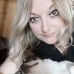 Laura LaRocque - @larocquelaura7 - Instagram