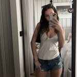 Laura 🎧🧿 - @lauraleibowitz11 - Instagram