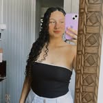 Laura Leite  - @lauraleite_r - Instagram