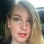 Laura Labaille - @lauralenzo9 - Instagram