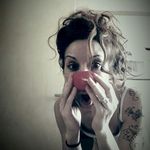 Laura Leonetti - @tanaleonetti - Instagram