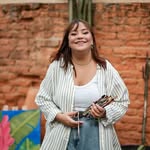 Laura - @lauralessa.design - Instagram