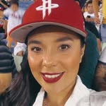 Laura Lezama - @lauralezama - Instagram