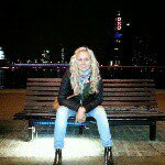 Laura - @laura_lighter - Instagram