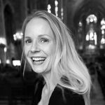 Laura Valojärvi - @lauralightlake - Instagram