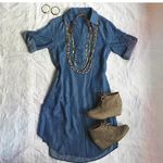 Laura Loewen - @lauraloewencloset - Instagram