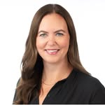 Laura Loewen - @laurabloewenrealtor - Instagram