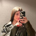 Laura Muñoz - @lauralowthers - Instagram