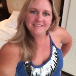 Laura Lyle - @momma_lyle4 - Instagram