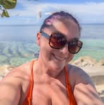 Laura Macfarlane - Facebook
