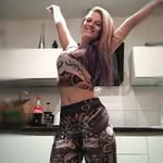 Laura Mandy - @lauramandy72 - Instagram