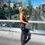 Laura McKellar - @jetsetblondie__ - Instagram