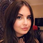 Laura  Melfi - @lauramelfi - Instagram
