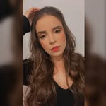 Laura Mello - @laurinhaa_mello - Instagram