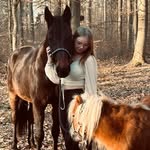 Laura🐾 - @lauramenzel001 - Instagram