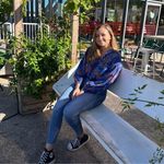 Laura Merkel - @laura_mrkl_ - Instagram
